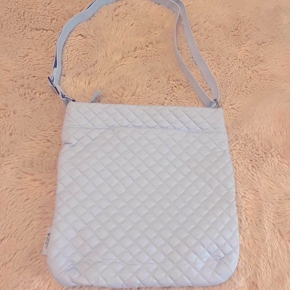 NWT - Vera Bradley Triple Dip Hipster Crossbody Bag - Color: Morning Glory - Picture 9 of 9